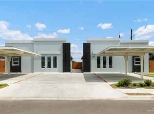 904 Deluxe St, Alamo, TX 78516