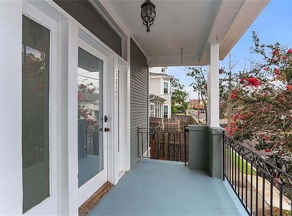 2nd image of 3821 Dryades St