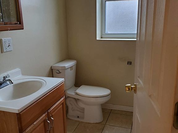 5th image of 8014 S Ingleside Ave APT 1S
