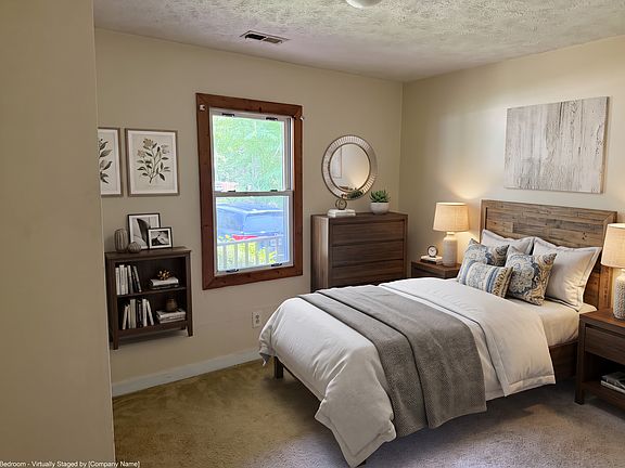 5th image of 1032 Little Ave #B