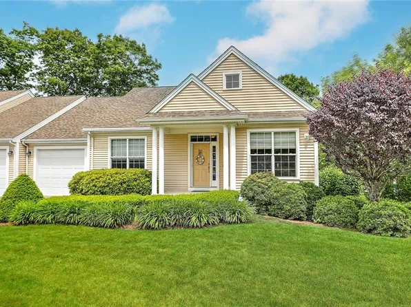 170 Providence Pike Unit 86, North Smithfield, RI 02896