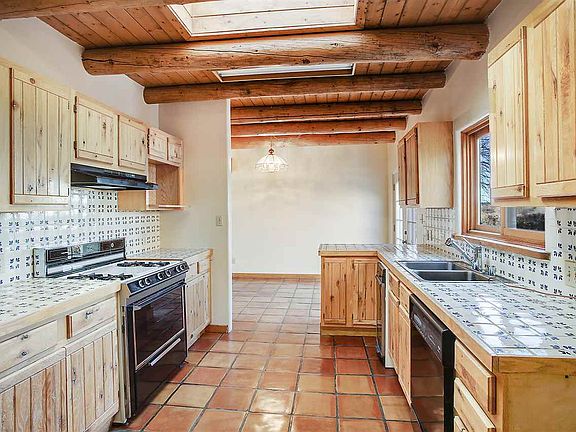 5th image of 608 Camino Del Medio