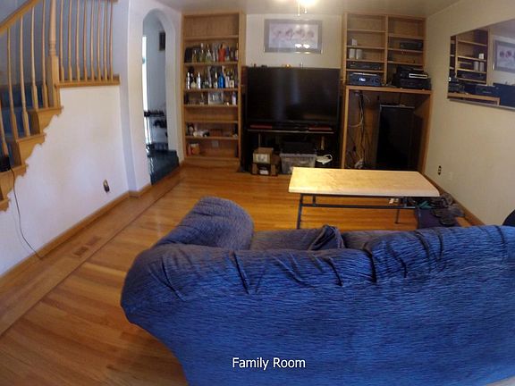 4th image of 2183 Santa Cruz Ave