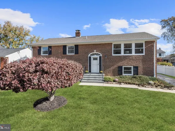 202 Weymouth St, Upper Marlboro, MD 20774