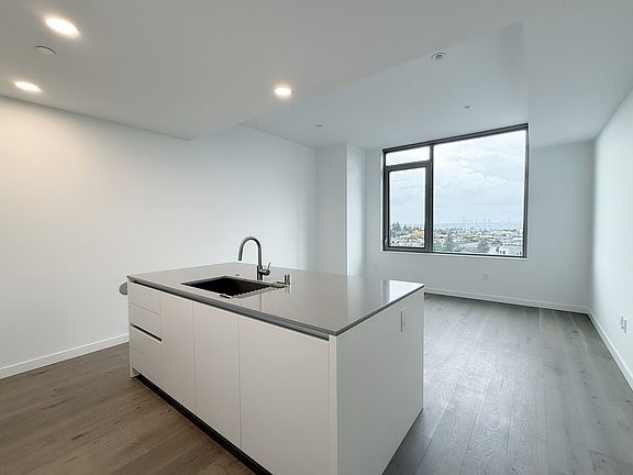 2nd image of 10232 NE 10th St #1215