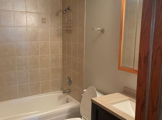 4600 N Cumberland Ave UNIT 101, Chicago, IL 60656
