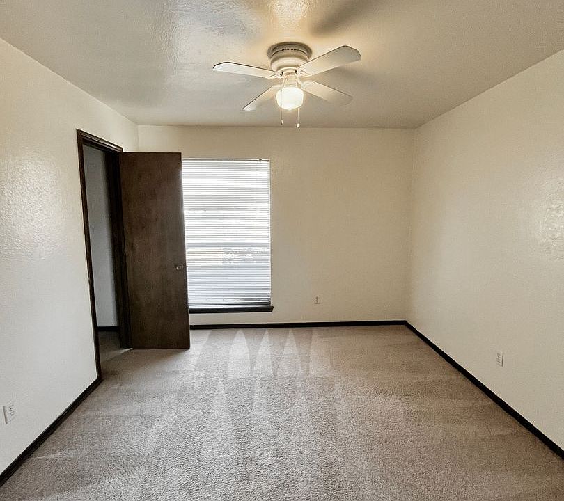 1st image of 2246-54 N Donna Dr #2248