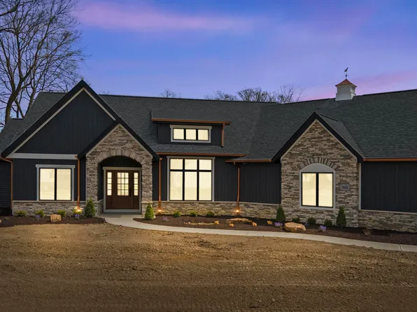 750 Skillet Ave, Huntertown, IN 46748