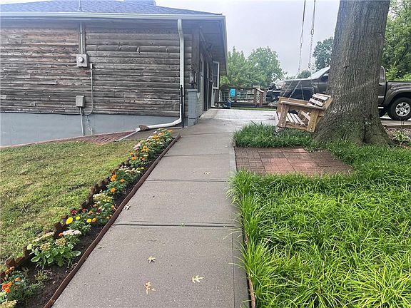 2nd image of 3800 N 33rd Ter