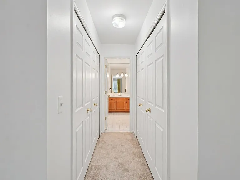 2799 Lochmoor Blvd — Photo 5
