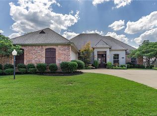 427 Hidden Oaks Cir, Shreveport, LA 71106