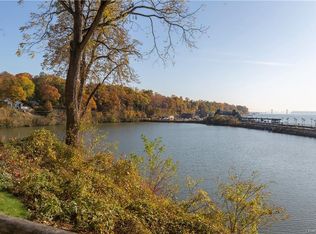 512 Kemeys Cove Ave, Briarcliff Manor, NY 10510