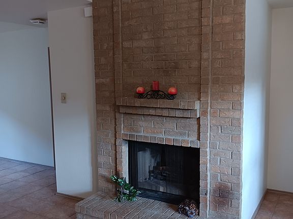 5th image of 6412 Brookway Dr