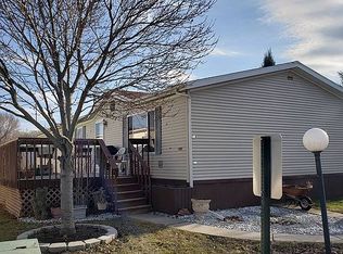 18 Video Ct, Iowa City, IA 52240