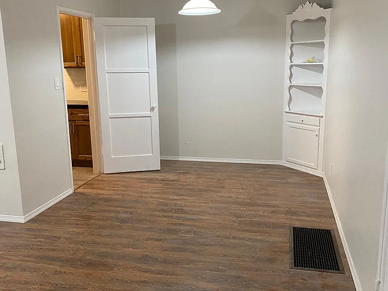 1405 E Ocean Blvd #3 — Photo 3