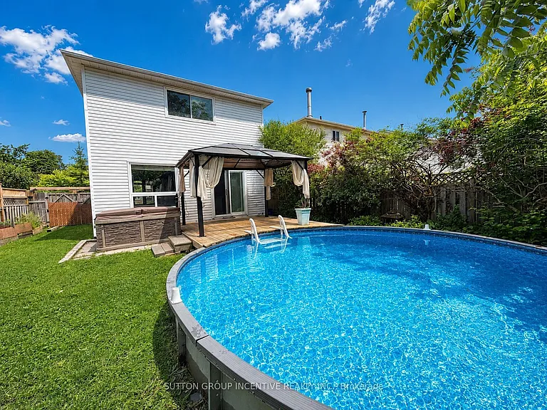 90 Moon Dr — Photo 33
