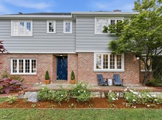 2835 Hillside Dr, Burlingame, CA 94010