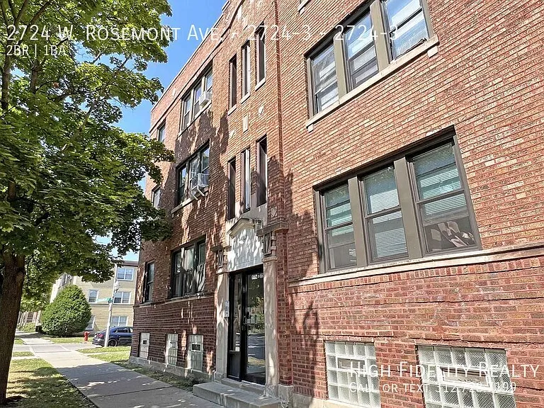 2724 W Rosemont Ave #3 — Photo 1