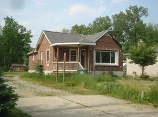 30148 Bock St, Garden City, MI 48135