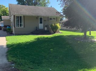 322 5th St, Thompson, ND 58278
