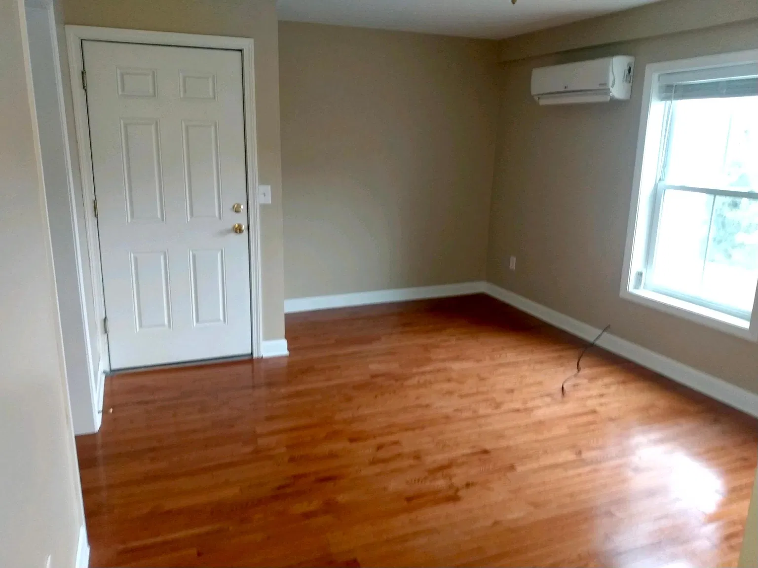 343 Windham Center Rd — Photo 3