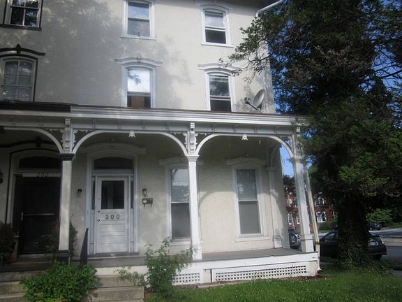 5th image of 200 Main St #A