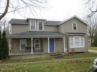 320 Park St, Plainwell, MI 49080
