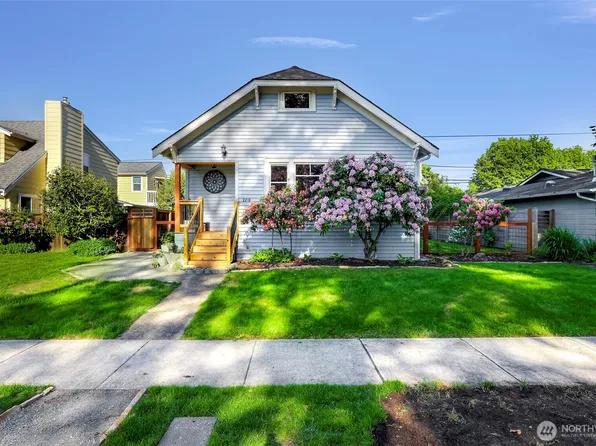 2218 Williams Street, Bellingham, WA 98225