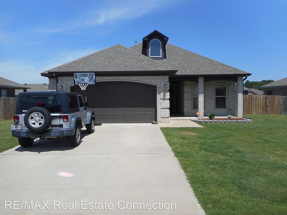1st image of 2403 Toccata Ln