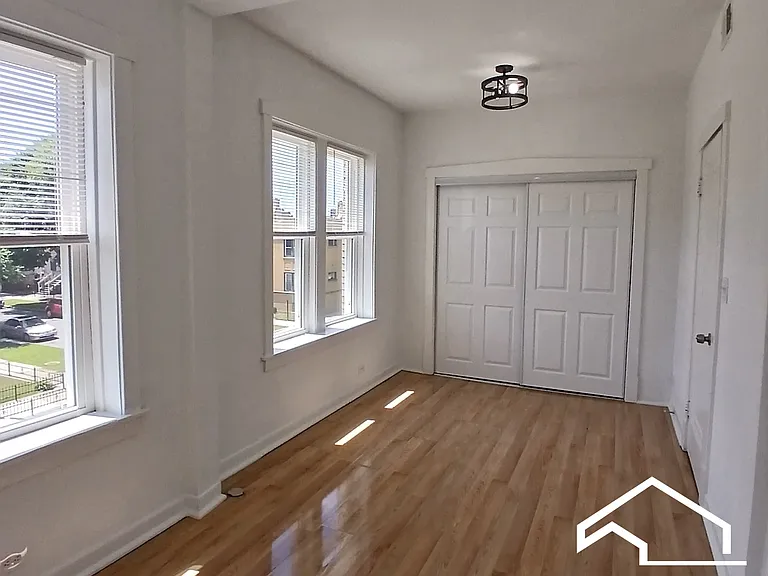 4652 W Palmer St #2 — Photo 7