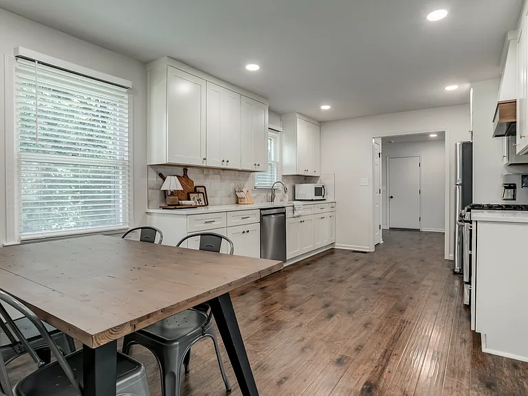 10355 Kill Creek Rd — Photo 40