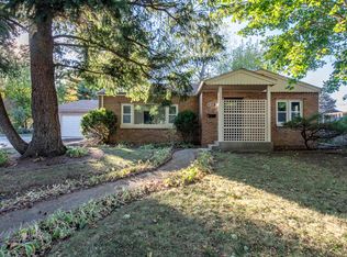 2110 Elisha Ave, Zion, IL 60099