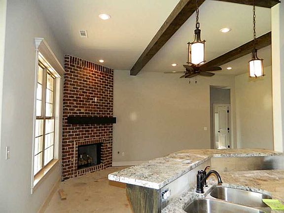 4th image of 3007 SW Bensonwood Ave
