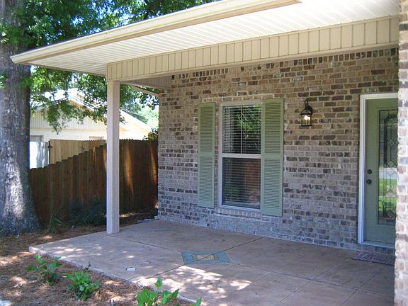 5th image of 139 Alabama Ave
