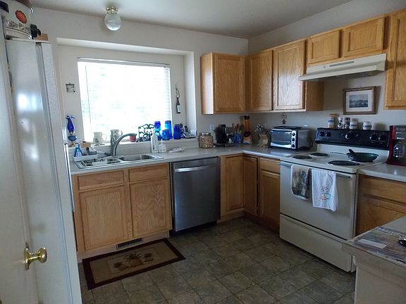 Kitchen(will have all stainless)