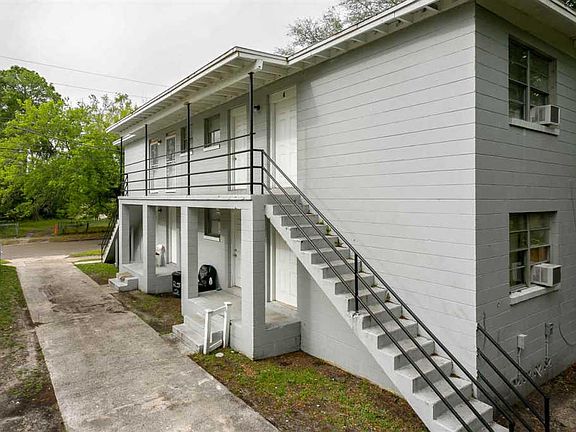 5th image of 1251 W 25th St #3919