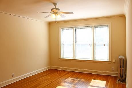 2nd image of 1030 S Oak Park Ave APT 3W