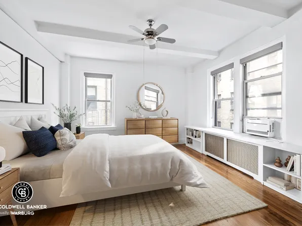 425 East 51st Street 5G image 3 of 9