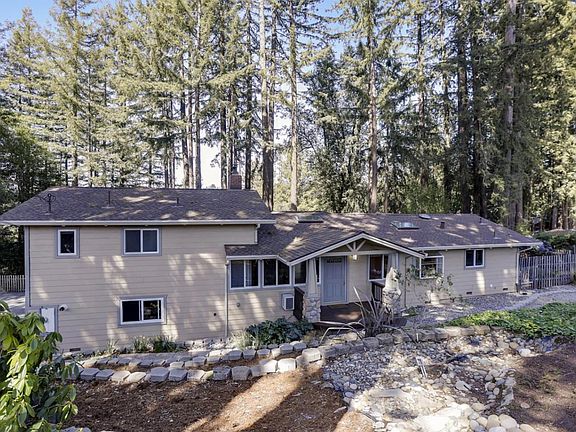 4th image of 24120 Summit Woods Dr