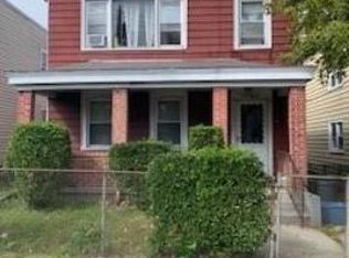 4 West St, Port Chester, NY 10573