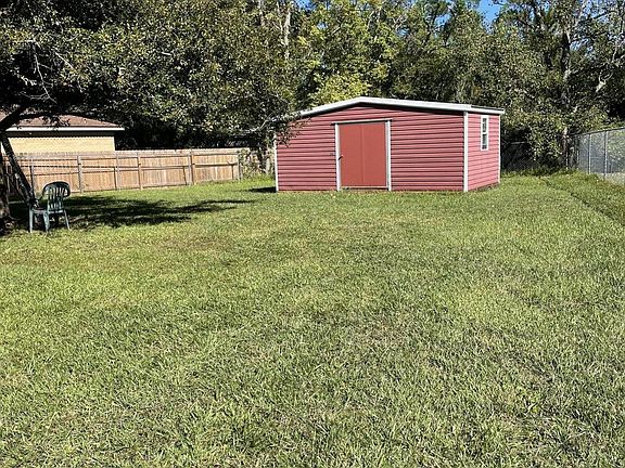 3rd image of 5619 Arrowhead Dr