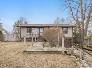 619 E Hanson St, Whitehall, MI 49461