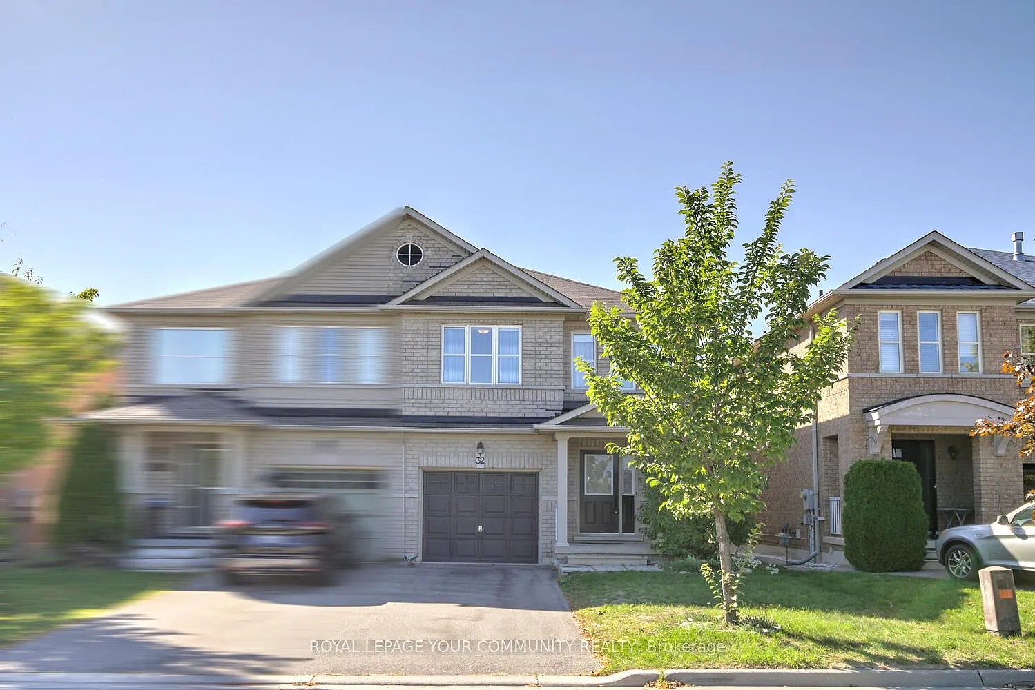 32 Black Maple Cres photo 1
