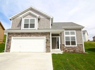 7226 N Delta Ave, Kansas City, MO 64151