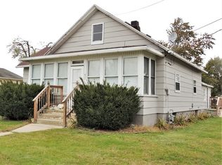 422 Fitzgerald St, Oglesby, IL 61348