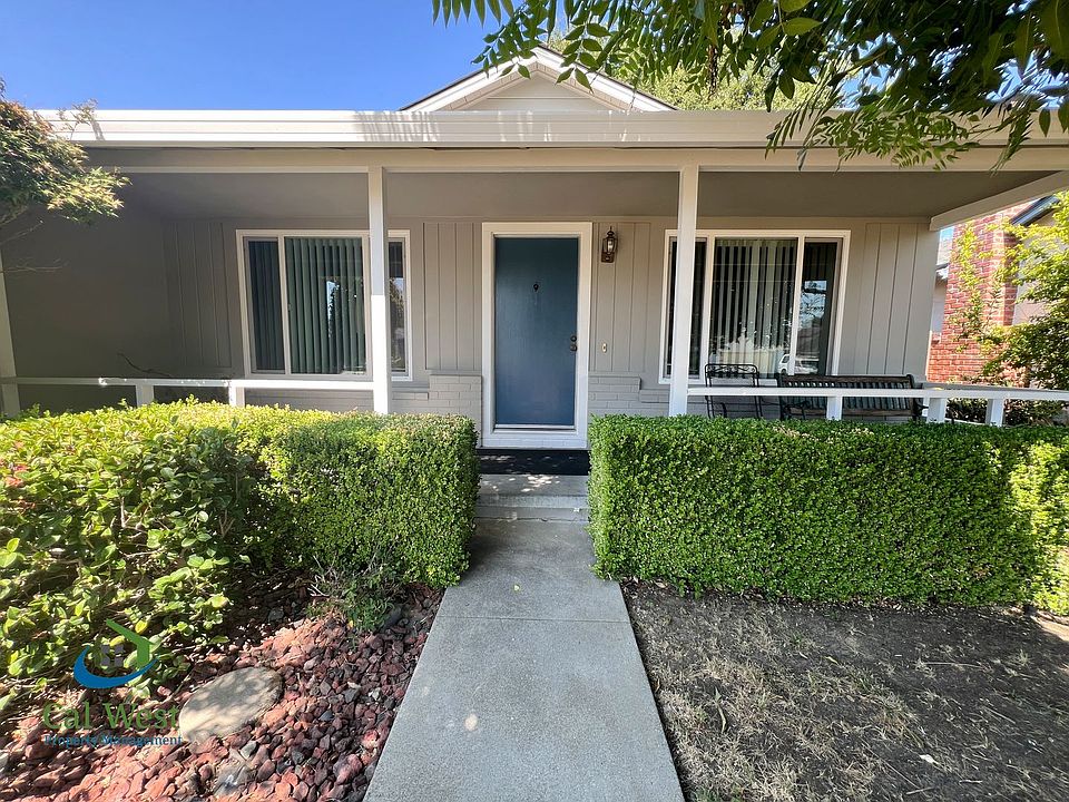 1st image of 467 Novato Ave