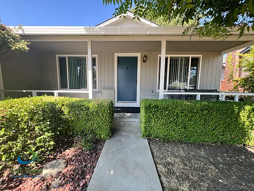 467 Novato Ave Photo 1
