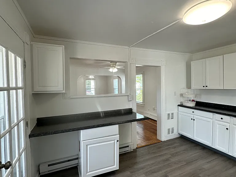 35 Maud St #2 — Photo 38