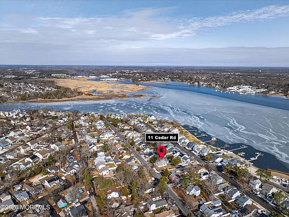 5th image of 11 Cedar Road