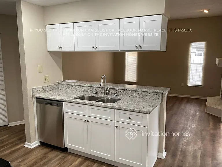 12006 W Pond Way — Photo 6